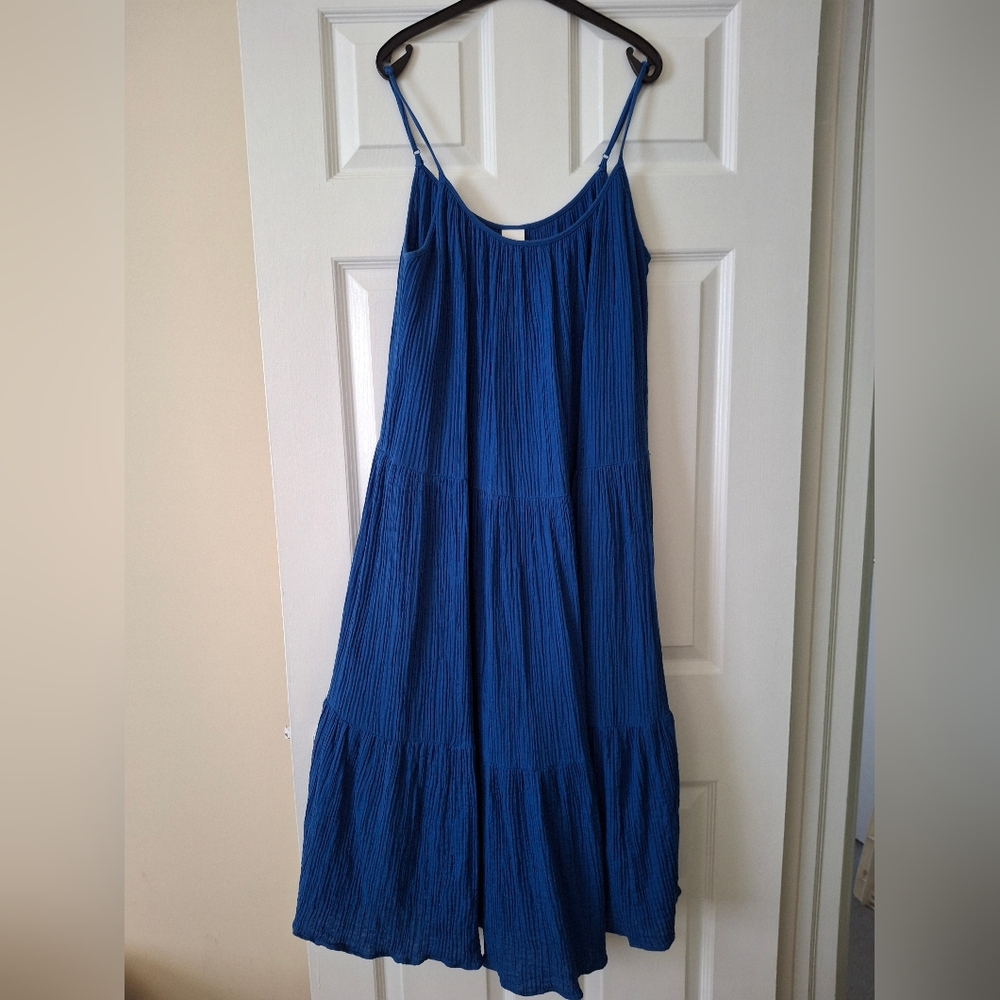 H&M Vibrant Blue Textured Dress